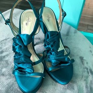 Platinum BP Nordstrom Deep Teal High Heels